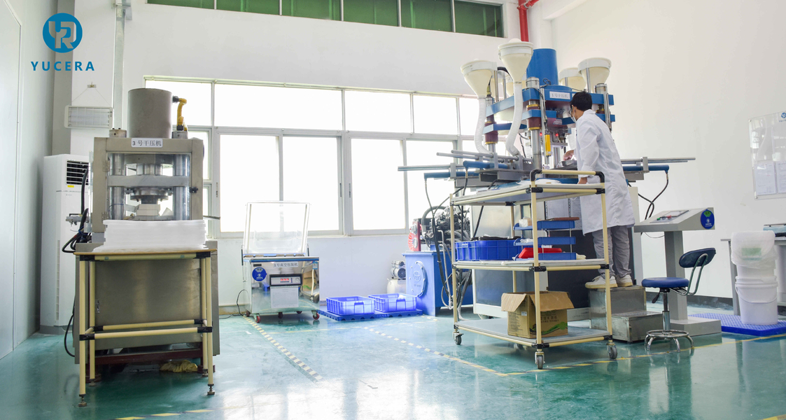 Shenzhen Yurucheng Dental Materials Co., Ltd خط تولید تولید کننده