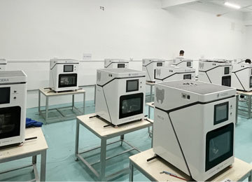 تجهیزات آزمایشگاهی خشک یونیورسال جدیداً منتشر شده توسط Yucera، تجهیزات زیرکونیا 5 محوره، دستگاه فرز دندانی