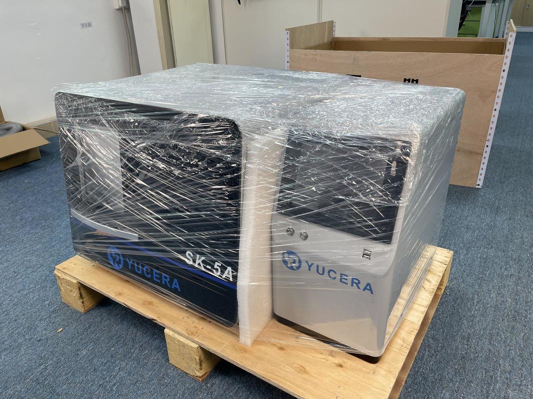 دستگاه فرز دندانپزشکی 5 محوره Cad Cam Yucera برای آزمایشگاه CNC Fresadora Cadcam Dental